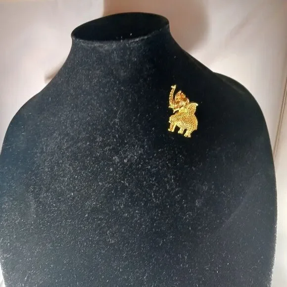 Vintage Gold Tone Elephant Rhinestone Brooch - Picture 3 of 6
